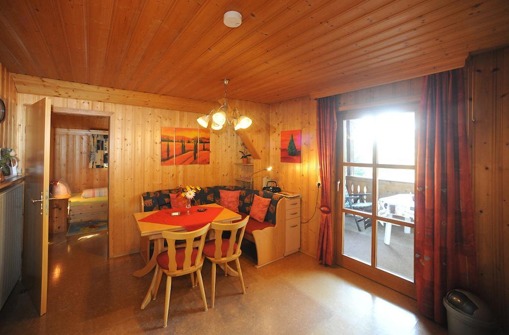 Maurer Ferienwohnungen Bodenmais Habitación foto