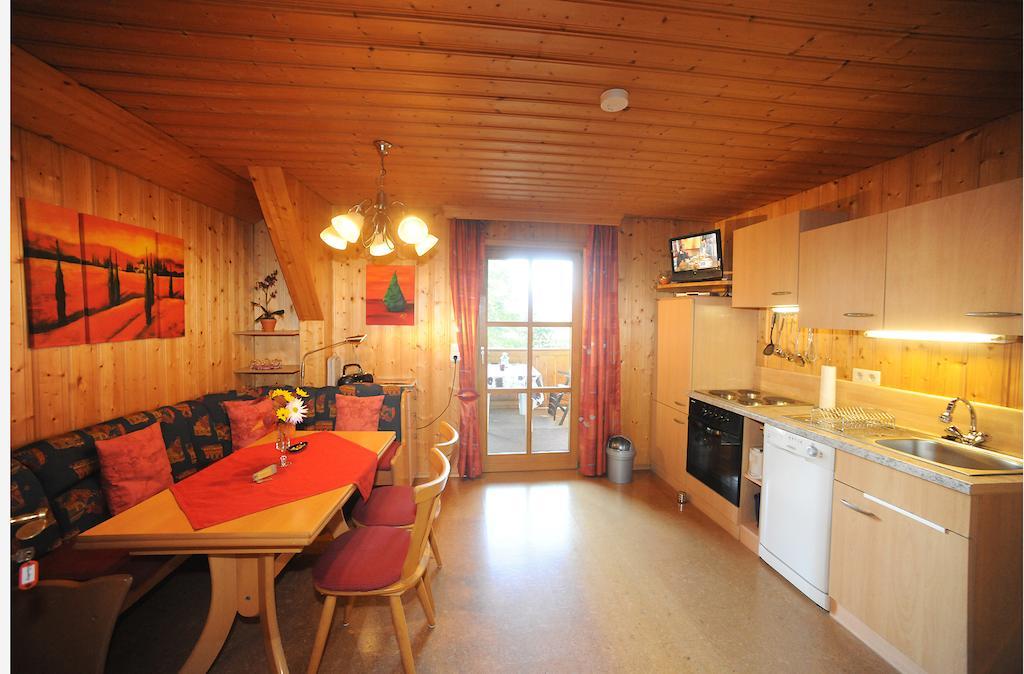 Maurer Ferienwohnungen Bodenmais Habitación foto