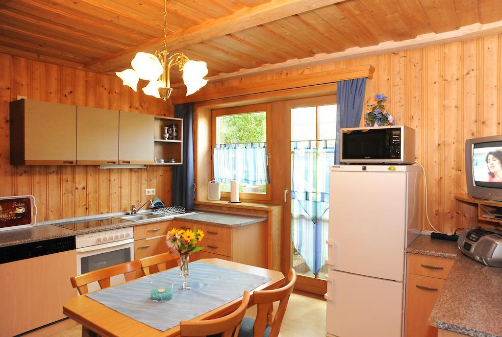 Maurer Ferienwohnungen Bodenmais Habitación foto